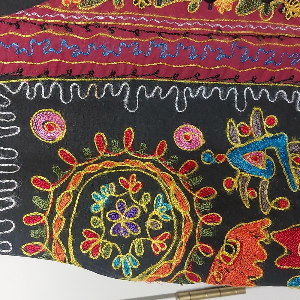 Vintage 1990s Colorful Embroidered Global Vest - Picture 5 of 8